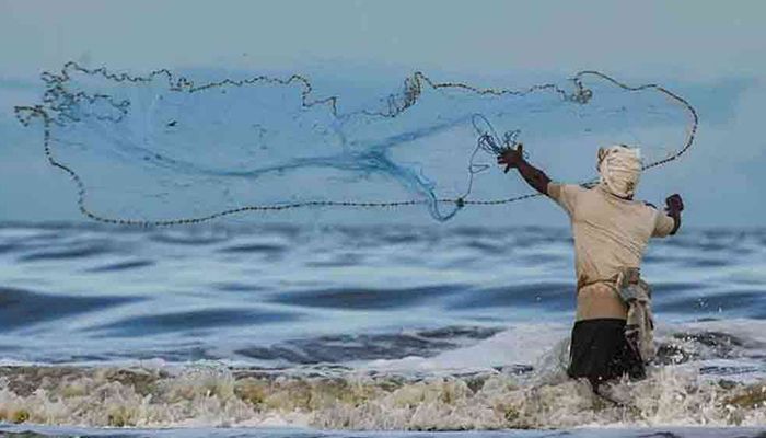 600 Muslim Fishermen Approach HC Seeking Death in Gujarat 
