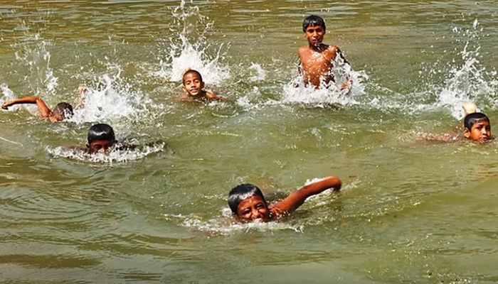 Mild Heat Wave May Continue in 3 Districts  