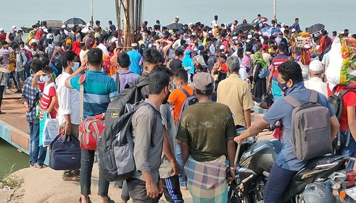 Over 1Cr People Leave Dhaka in Last 3 Days