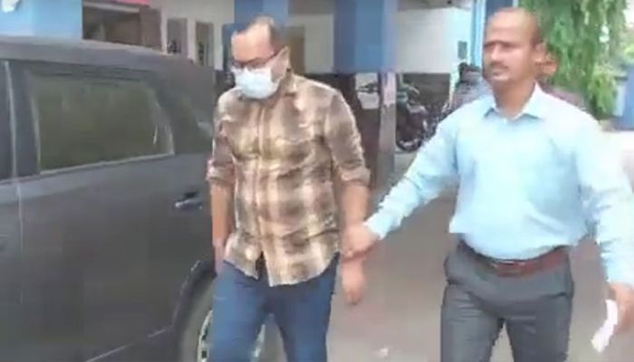 PK Halder was taken to the Bankshall Court in Kolkata || Photo: Collected