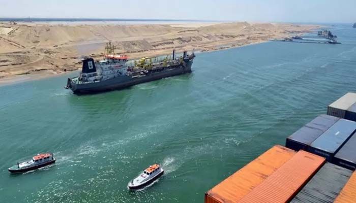 Suez Canal Records Record Monthly Revenue in April   