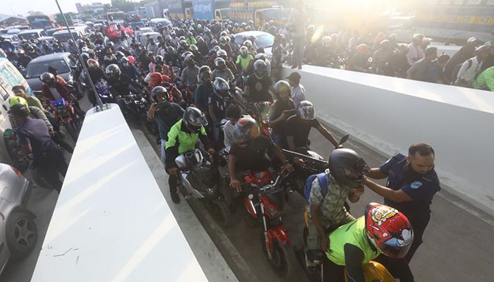 Padma Bridge: Long Traffic Jam on Both Sides