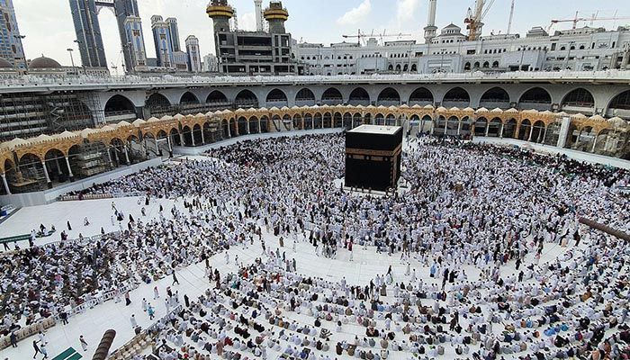 38,889 Bangladeshi Reach Saudi Arabia to Perform Hajj