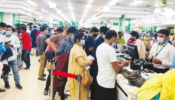 Traders Urge to Defer 8pm Shop Closure Decision till Eid  