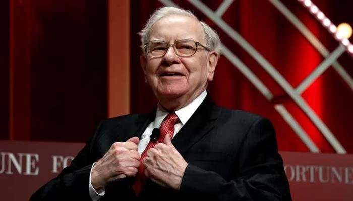 Warren Buffett Donates $4b to Charity
