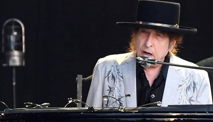 Bob Dylan Accuser Drops Sex Abuse Lawsuit  