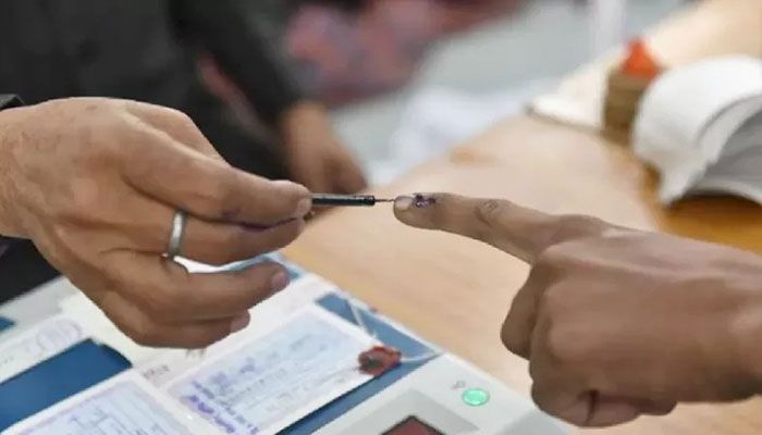 Voting Underway to Elect New India President     