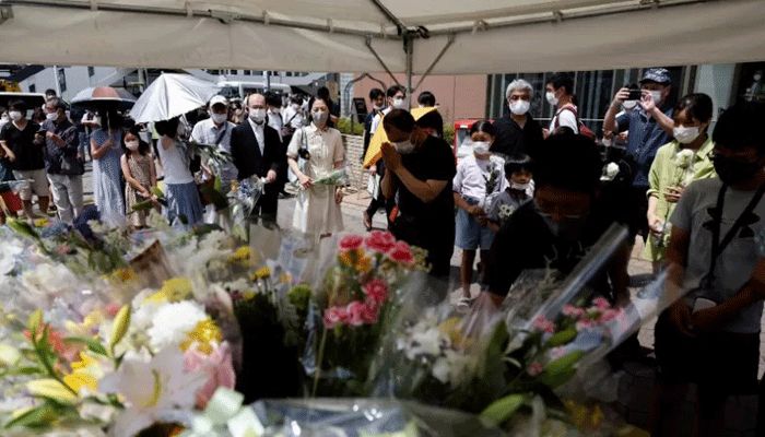 Japan Mourns As Body of Assassinated Ex-PM Abe Arrives in Tokyo     