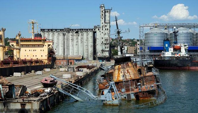Russia and Ukraine together produce a third of the world's wheat, and half of the world's sunflower oil. Most of the potash goes to the rest of the world from Russia and Belarus. Photo - Mariupol port in Ukraine. A large amount of food grains used to go to other countries from there.