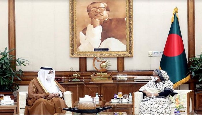 Prime Minister Sheikh Hasina with Qatar's Labour Minister Dr. Ali bin Saed bin Smaikh Al Marr || Photo: Collected 