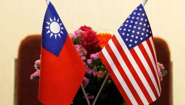 US Lawmakers Arrive in Taiwan amid China Tensions 