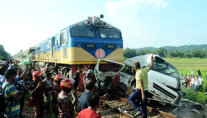 The Chattogram-bound Mahanagar Provati express from Dhaka ploughed through the microbus, dragging it around a kilometre down the railway track || AFP File Photo