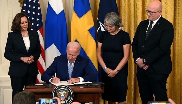 US ﻿President Joe Biden signed US ratification of bids by Finland and Sweden to enter NATO || Photo: Collected 