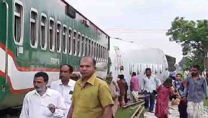 Rail Communication on Dhaka-Gazipur Route Restored after 11 Hrs