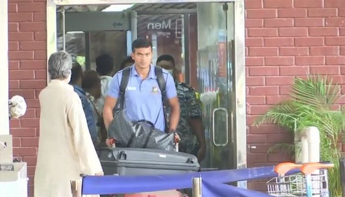 Empty-Handed Bangladesh Cricket Team Returns Home
