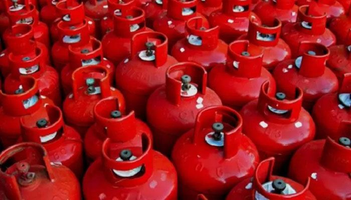 LPG Gets Costlier by Tk 16 per 12kg Cylinder 