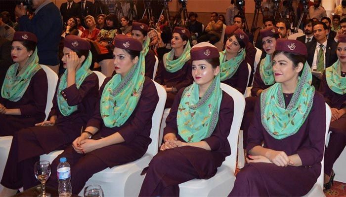 Pakistan Airlines' Cabin Crew || Photo: Collected 