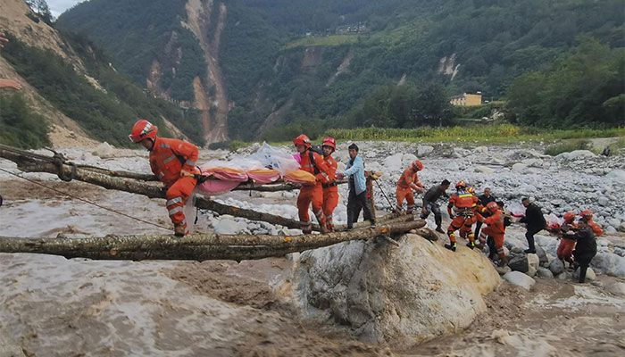 Earthquake Kills 65, Triggers Landslides in Southwest Chinas 