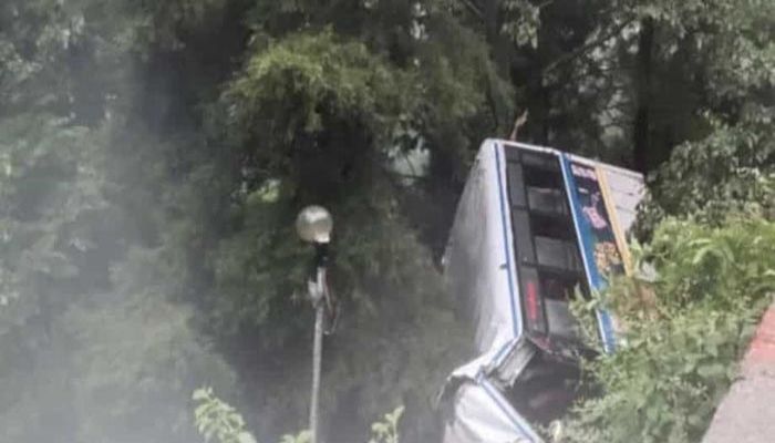 25 Killed As Bus Falls into Gorge in India's Uttarakhand