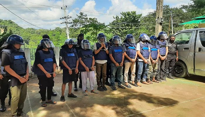 Rab Intensifies Anti-Militancy Drive in CHT, 10 Arrested  