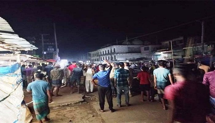 Over 50 Including Cops Injured in Clash between Villagers in Sylhet