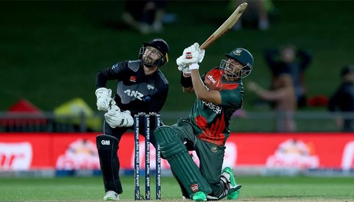 Hapless Tigers Restricted to 137-8 against New Zealand