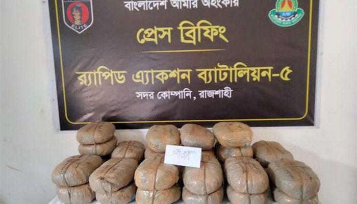 Four Drug Peddlers Held with 56-Kg Ganja in Rajshahi