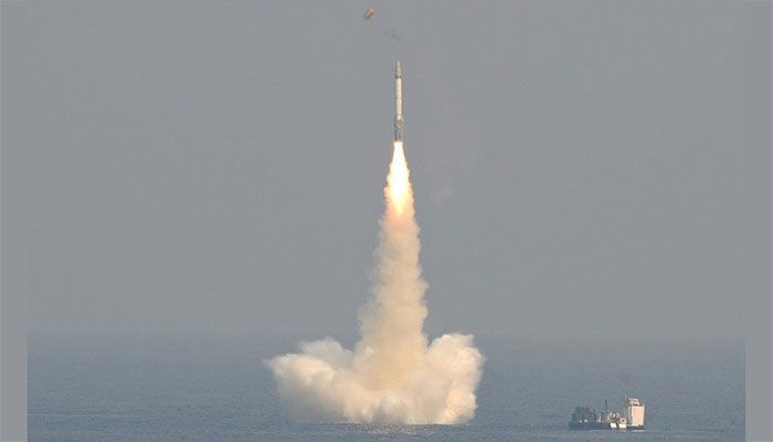 India Successfully Test-Fires Ballistic Missile from Submarine in Bay 