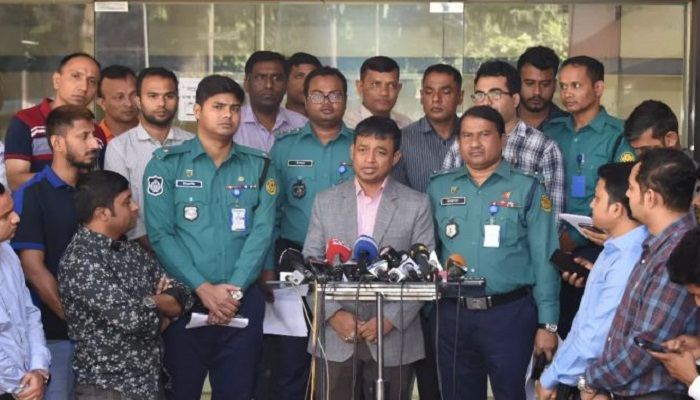 2 Militants Escaped from Dhaka Court Will Be Arrested Soon: DB