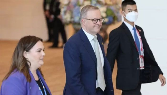 Australia's Prime Minister Anthony Albanese (centre) attends the 29th APEC Economic Leaders’ Meeting (AELM) during the Asia-Pacific Economic Cooperation (APEC) summit in Bangkok on November 19, 2022 || AFP Photo