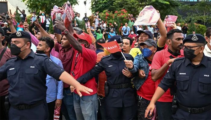 Malaysia's Wait For PM Continues for 4th Day 