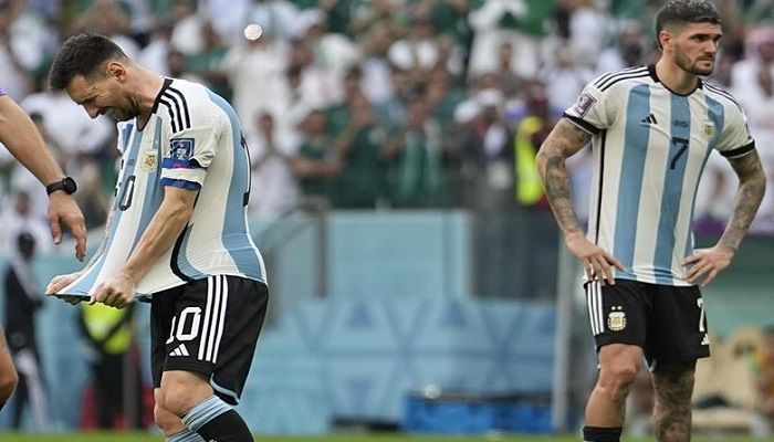 Messi, Argentina under Pressure for Mexico Game at World Cup