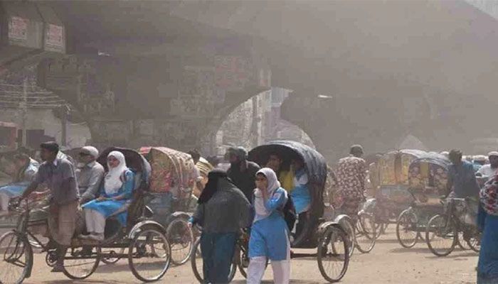 Dhaka's Air Quality Still 'Unhealthy' 
