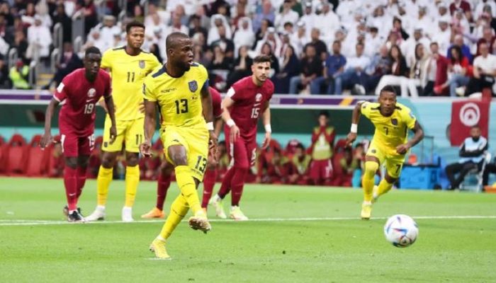Ecuador's Valencia Scores First Goal of 2022 World Cup