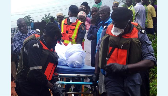 Several Students among over 24 Killed in Guinea Bus Crash
