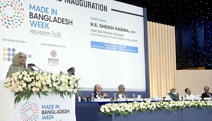 PM Urges Foreign Businessmen to Invest in Bangladesh