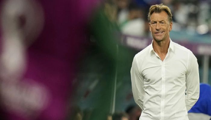 Saudi Arabia's head coach Herve Renard gestures during the World Cup group C soccer match between Poland and Saudi Arabia, at the Education City Stadium in Al Rayyan , Qatar, Saturday, Nov. 26, 2022. || AP Photo: Collected  