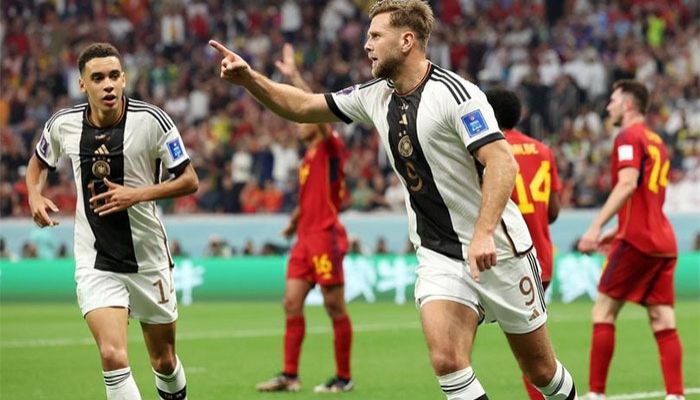 Fuellkrug Strikes Late to Salvage Germany World Cup Draw with Spain 