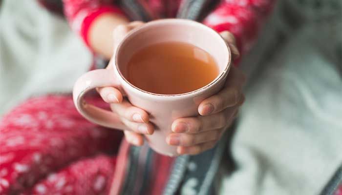 Best Homemade Drinks to Soothe Sore Throat and Boost Immunity