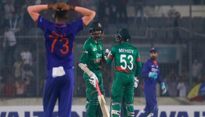 Mehidy, Fizz Carry Bangladesh to Nailbiting Win over India 