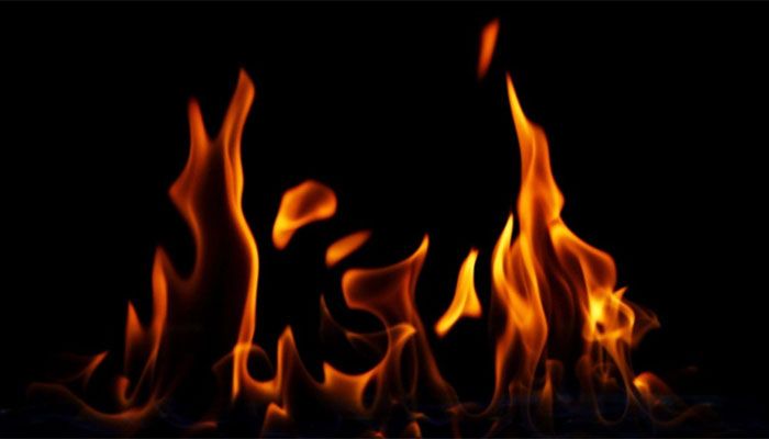 3 of a Family Suffer Burns in Dhaka Fire 