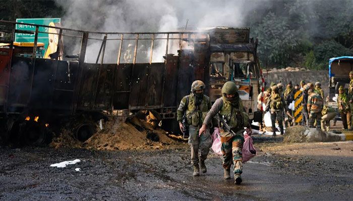 Indian Police Say 4 Suspected Rebels Killed in Kashmir  