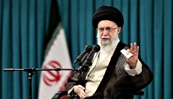 Khamenei Calls to Revolutionise Iran's Cultural System   