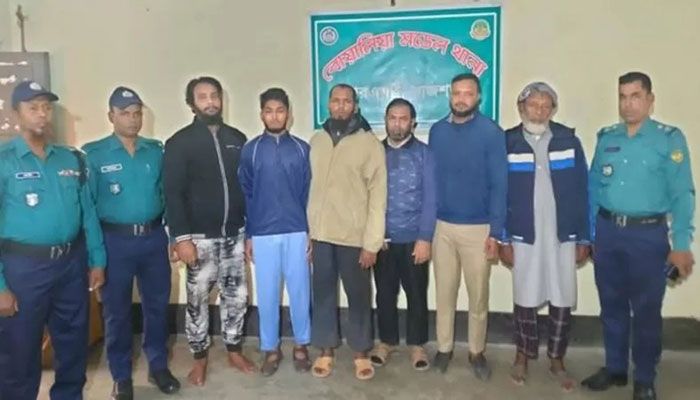 Police Nabs 6 Jamaat Activists in Rajshahi  