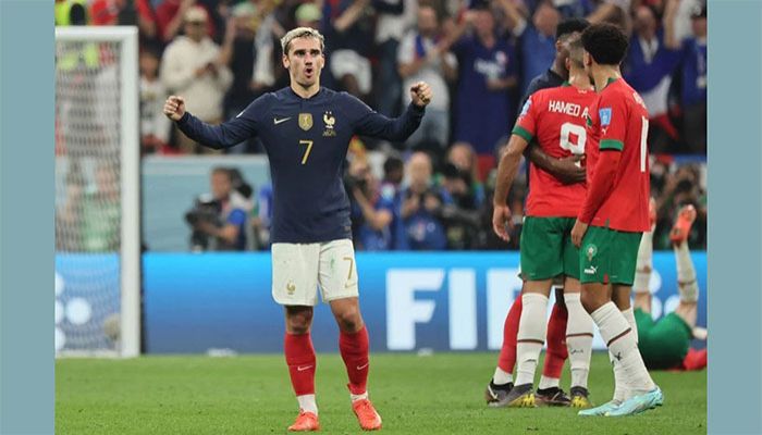 France's Foot Soldier Griezmann Pivotal on Run to World Cup Final  