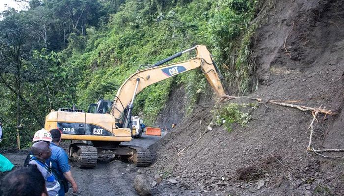 33 Killed in Colombia Landslide  
