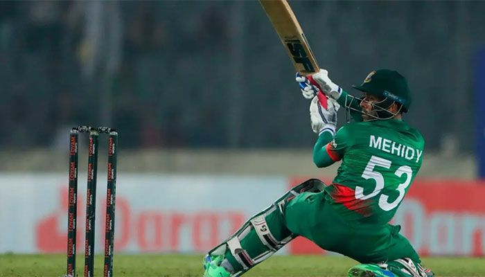 Miraz Stands Tall Again As Bangladesh Post a Challenging 271 vs India 