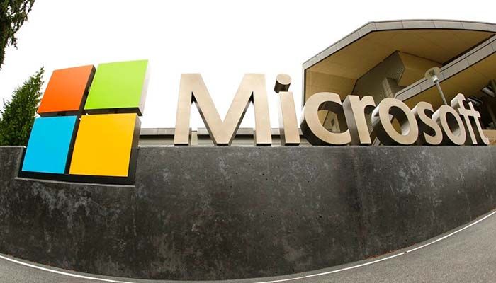 Microsoft Corp. logo outside the Microsoft Visitor Center || Photo: Collected 