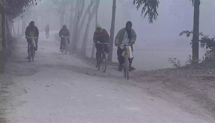 Mild Cold Wave Sweeps Several Parts of Bangladesh  