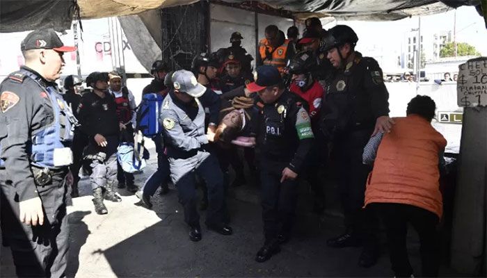 Mexico Metro Crash Kills 1, Injures 57  
